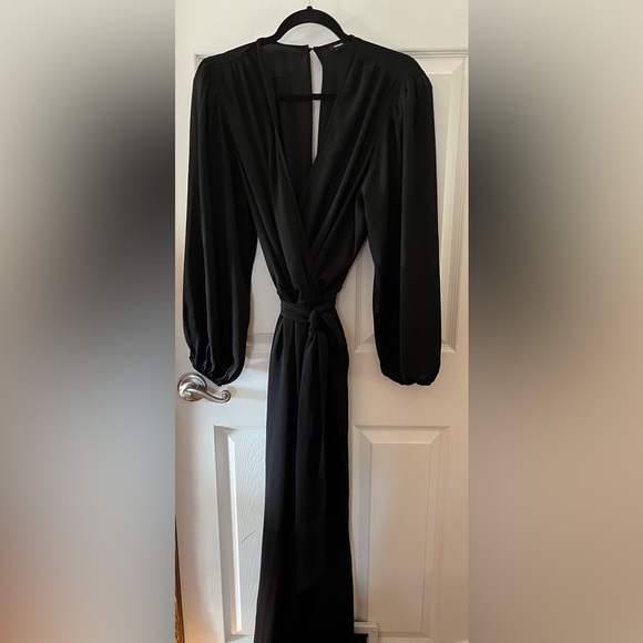 Express Elegant Long Sleeve V Neck Wide Leg Black Jumpsuit XL - Picture 5 of 5